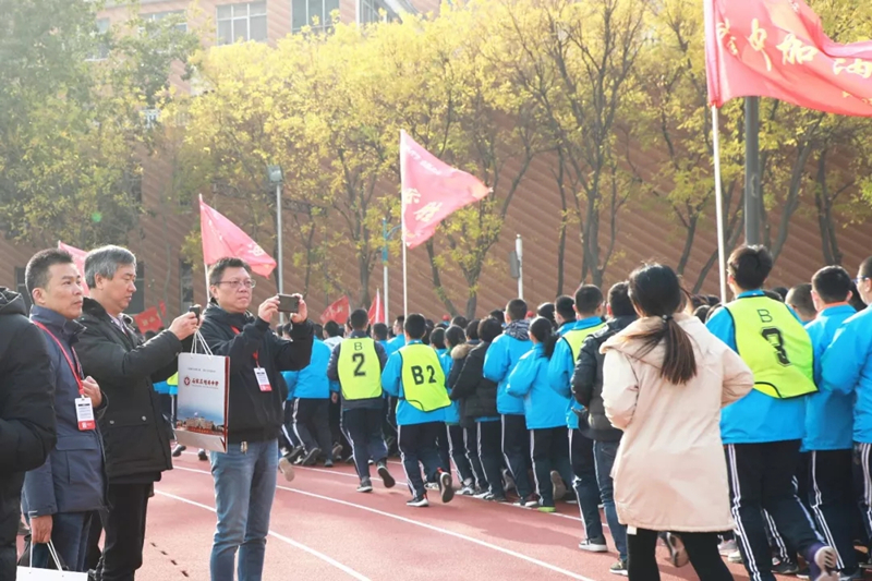 澳门金年会app下载官网，你为什么这么霸气？